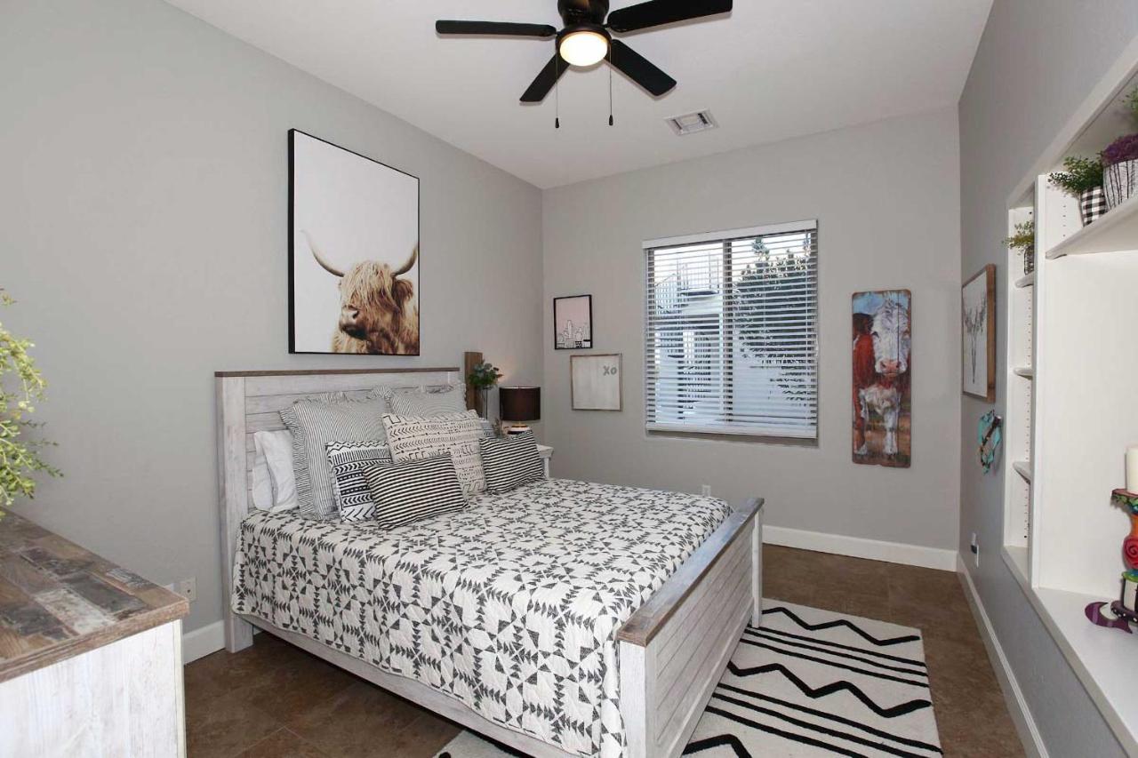 Adobe Arizona Home With City And Mountain Views Queen Creek Exterior foto